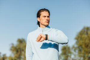 Everything You Need to Play Better Golf Is Now On Your Wrist